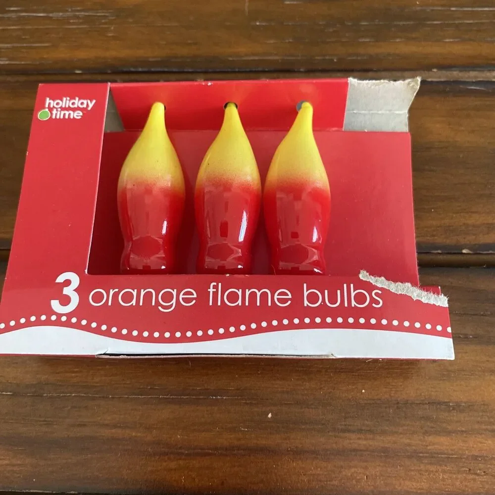 3 Replacement Orange Flame Bulbs Lamp Halloween Christmas Candelabra 120V 7W New